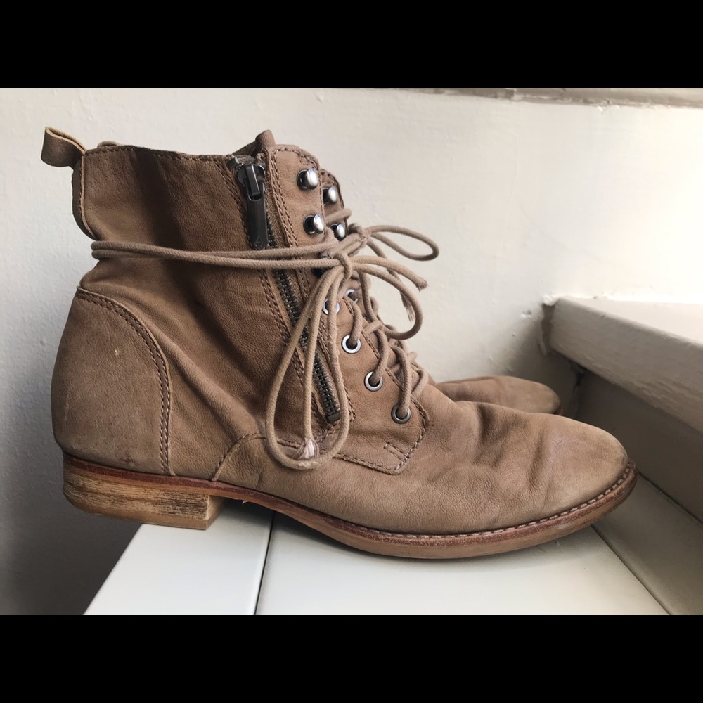 SAM EDELMAN tan genuine leather short boots.
